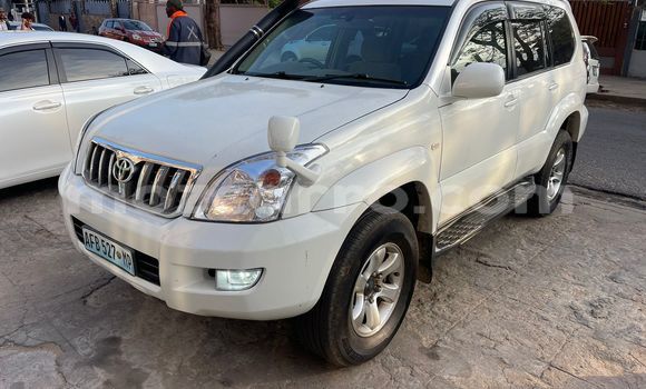 Comprar Usado Toyota Land Cruiser Branco Carro em Maputo em Maputo Comprar Usado Toyota Land Cruiser Branco Carro em Maputo em Maputo