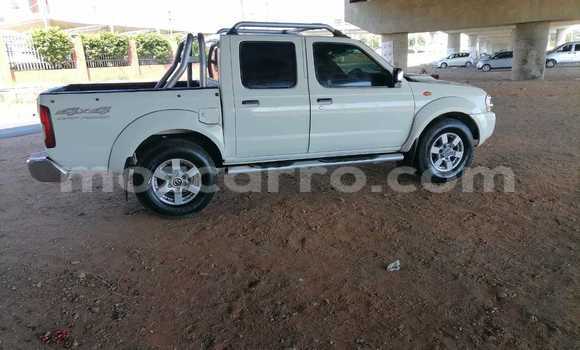 Tenga Tsaru Nissan Hardbody Chena Mota in Maputo in Maputo Tenga Tsaru Nissan Hardbody Chena Mota in Maputo in Maputo