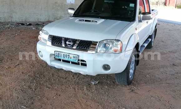 Tenga Tsaru Nissan Hardbody Chena Mota in Maputo in Maputo Tenga Tsaru Nissan Hardbody Chena Mota in Maputo in Maputo