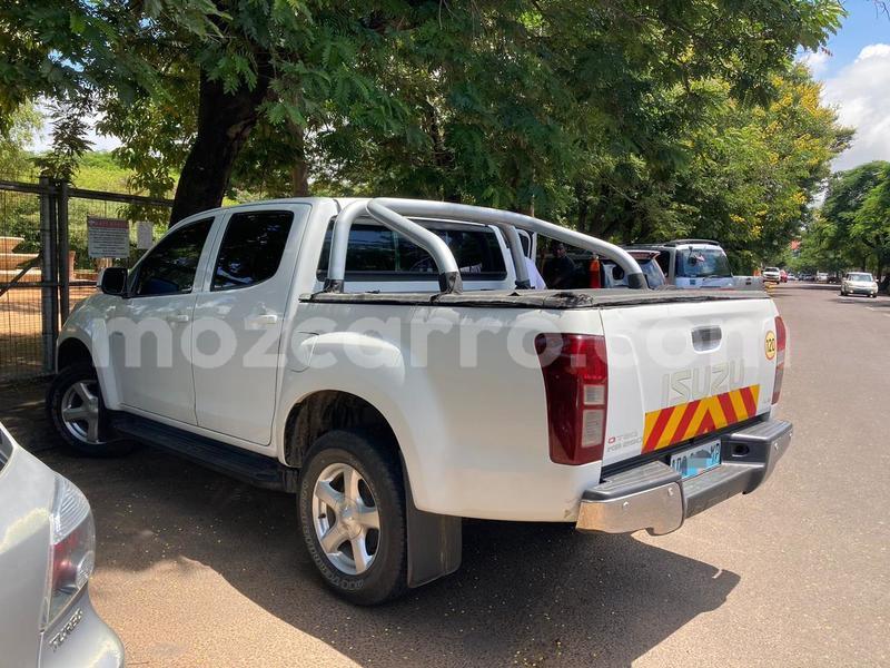 Big with watermark isuzu d max maputo maputo 20540