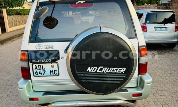 Buy Used Toyota Land Cruiser Prado White Car in Maputo in Maputo Buy Used Toyota Land Cruiser Prado White Car in Maputo in Maputo