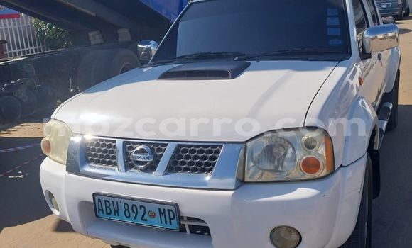 Buy Used Nissan NP 300 White Car in Maputo in Maputo Buy Used Nissan NP 300 White Car in Maputo in Maputo