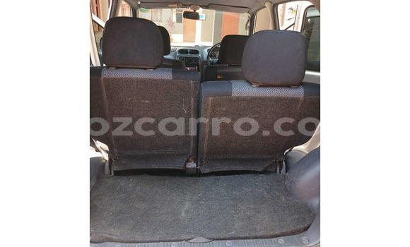 Nunua Ilio tumika Toyota Cami Nyeupe Gari ndani ya Maputo nchini Maputo Nunua Ilio tumika Toyota Cami Nyeupe Gari ndani ya Maputo nchini Maputo