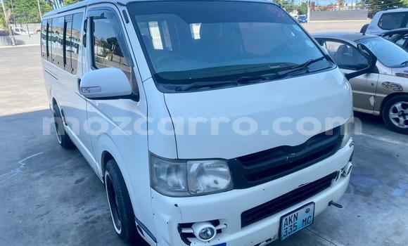 Comprar Usado Toyota Hiace Branco Carro em Maputo em Maputo Comprar Usado Toyota Hiace Branco Carro em Maputo em Maputo
