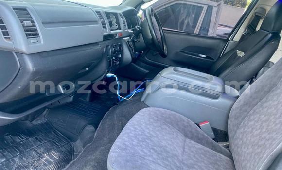 Comprar Usado Toyota Hiace Branco Carro em Maputo em Maputo Comprar Usado Toyota Hiace Branco Carro em Maputo em Maputo