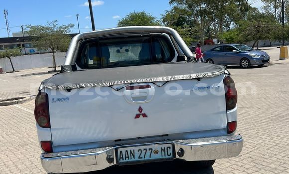 Tenga Tsaru Mitsubishi Triton Chena Mota in Maputo in Maputo Tenga Tsaru Mitsubishi Triton Chena Mota in Maputo in Maputo