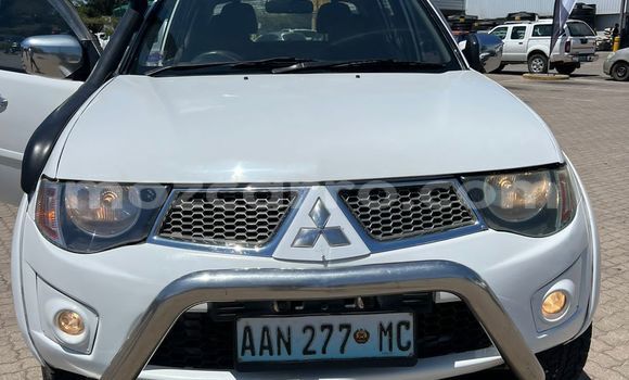 Tenga Tsaru Mitsubishi Triton Chena Mota in Maputo in Maputo Tenga Tsaru Mitsubishi Triton Chena Mota in Maputo in Maputo