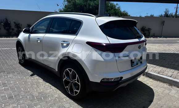 Comprar Usado Kia Spectra Branco Carro em Maputo em Maputo Comprar Usado Kia Spectra Branco Carro em Maputo em Maputo