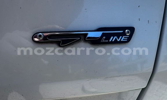 Comprar Usado Kia Spectra Branco Carro em Maputo em Maputo Comprar Usado Kia Spectra Branco Carro em Maputo em Maputo