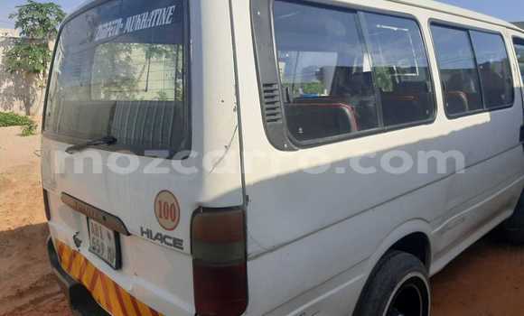 Buy Used Toyota Hiace White Car in Maputo in Maputo Buy Used Toyota Hiace White Car in Maputo in Maputo