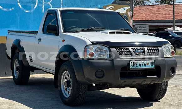 Buy Used Nissan Hardbody White Car in Maputo in Maputo Buy Used Nissan Hardbody White Car in Maputo in Maputo