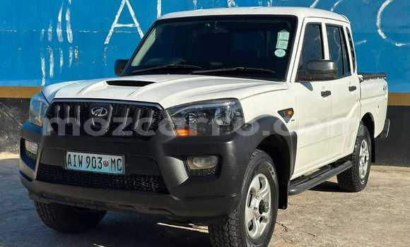 Tenga Tsaru Mahindra Marshal Chena Mota in Maputo in Maputo Tenga Tsaru Mahindra Marshal Chena Mota in Maputo in Maputo