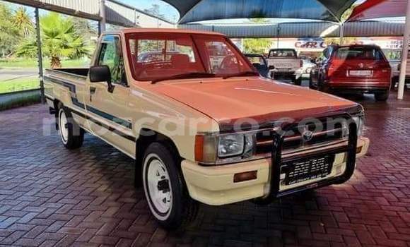 Comprar Usado Toyota Hilux De outros Carro em Maputo em Maputo