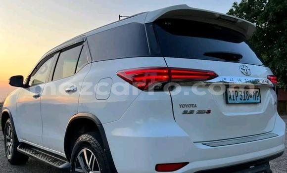 Comprar Usado Toyota Fortuner Branco Carro em Maputo em Maputo Comprar Usado Toyota Fortuner Branco Carro em Maputo em Maputo