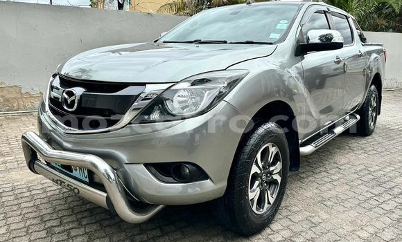 Tenga Tsaru Mazda BT-50 Zvimwe Mota in Maputo in Maputo