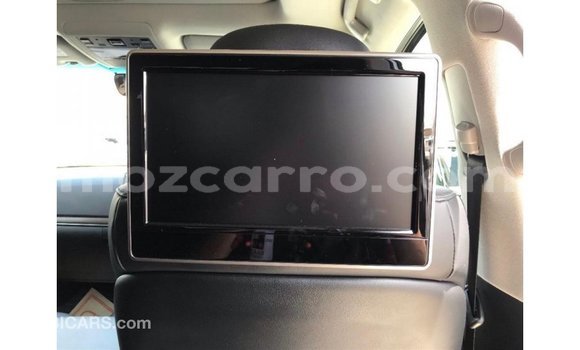 Nunua Imported Toyota Land Cruiser Nyeupe Gari ndani ya Import - Dubai nchini Cabo Delgado Nunua Imported Toyota Land Cruiser Nyeupe Gari ndani ya Import - Dubai nchini Cabo Delgado