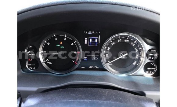 Nunua Imported Toyota Land Cruiser Nyeupe Gari ndani ya Import - Dubai nchini Cabo Delgado Nunua Imported Toyota Land Cruiser Nyeupe Gari ndani ya Import - Dubai nchini Cabo Delgado
