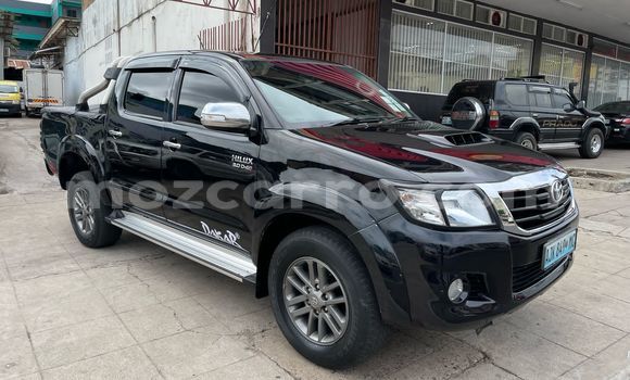 Nunua Ilio tumika Toyota Hilux Nyeusi Gari ndani ya Maputo nchini Maputo Nunua Ilio tumika Toyota Hilux Nyeusi Gari ndani ya Maputo nchini Maputo