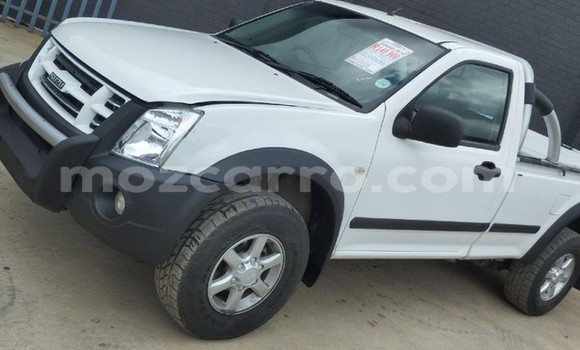 Buy Used Isuzu KB White Car in Maputo in Maputo Buy Used Isuzu KB White Car in Maputo in Maputo