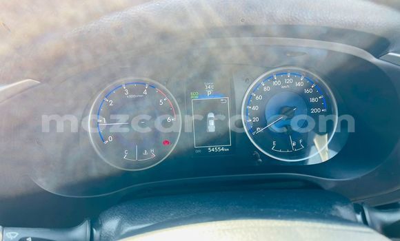 Comprar Novo Toyota Hilux Branco Carro em Maputo em Maputo Comprar Novo Toyota Hilux Branco Carro em Maputo em Maputo