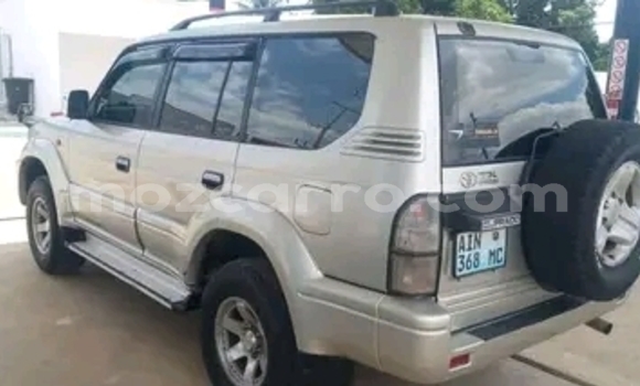 Nunua Ilio tumika Toyota Land Cruiser Prado Nyingine Gari ndani ya Maputo nchini Maputo Nunua Ilio tumika Toyota Land Cruiser Prado Nyingine Gari ndani ya Maputo nchini Maputo