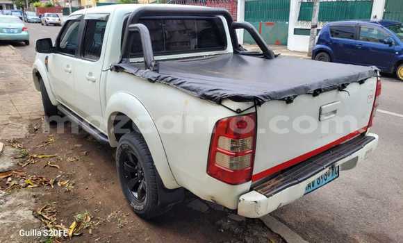 Nunua Ilio tumika Ford Ranger Nyeupe Gari ndani ya Maputo nchini Maputo Nunua Ilio tumika Ford Ranger Nyeupe Gari ndani ya Maputo nchini Maputo