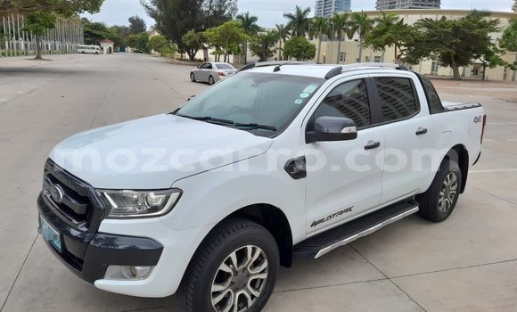 Tenga Tsaru Ford Ranger Chena Mota in Maputo in Maputo