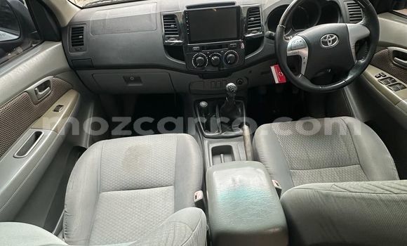 Buy Used Toyota Hilux White Car in Maputo in Maputo Buy Used Toyota Hilux White Car in Maputo in Maputo