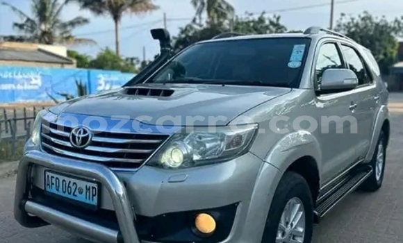 Nunua Ilio tumika Toyota Fortuner Nyingine Gari ndani ya Maputo nchini Maputo Nunua Ilio tumika Toyota Fortuner Nyingine Gari ndani ya Maputo nchini Maputo