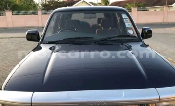 Tenga Tsaru Toyota Hilux Surf Bhuruu Mota in Maputo in Maputo Tenga Tsaru Toyota Hilux Surf Bhuruu Mota in Maputo in Maputo