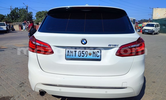 Nunua Ilio tumika BMW 4-Series Nyeupe Gari ndani ya Maputo nchini Maputo Nunua Ilio tumika BMW 4-Series Nyeupe Gari ndani ya Maputo nchini Maputo