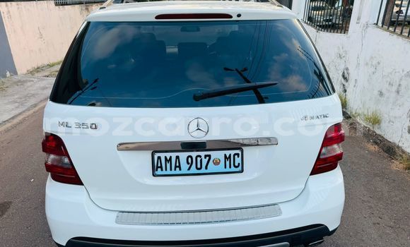 Nunua Ilio tumika Mercedes‒Benz ML-Class Nyeupe Gari ndani ya Maputo nchini Maputo Nunua Ilio tumika Mercedes‒Benz ML-Class Nyeupe Gari ndani ya Maputo nchini Maputo
