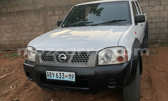 Nunua Mpya Nissan Hardbody Nyeupe Gari ndani ya Maputo nchini Maputo Nunua Mpya Nissan Hardbody Nyeupe Gari ndani ya Maputo nchini Maputo