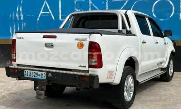 Buy Used Toyota Hilux White Car in Maputo in Maputo Buy Used Toyota Hilux White Car in Maputo in Maputo