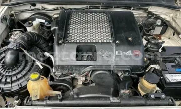 Buy Used Toyota Hilux White Car in Maputo in Maputo Buy Used Toyota Hilux White Car in Maputo in Maputo