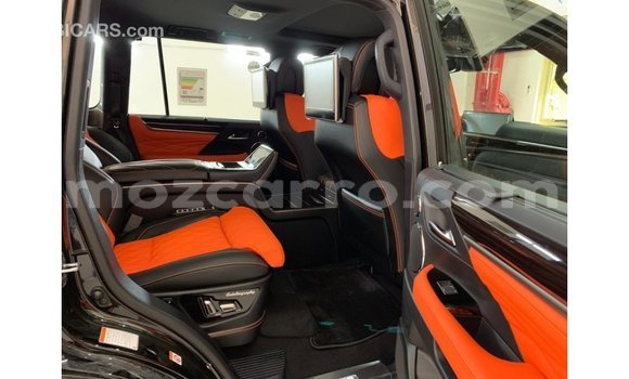 Nunua Imported Lexus LX Nyeusi Gari ndani ya Import - Dubai nchini Cabo Delgado Nunua Imported Lexus LX Nyeusi Gari ndani ya Import - Dubai nchini Cabo Delgado