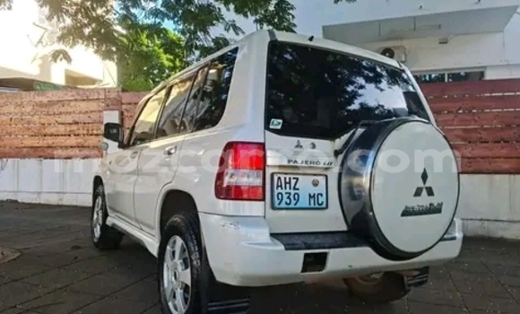 Tenga Tsaru Mitsubishi Pajero iO Chena Mota in Maputo in Maputo Tenga Tsaru Mitsubishi Pajero iO Chena Mota in Maputo in Maputo