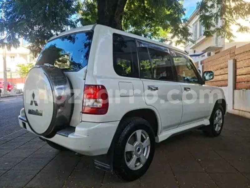 Big with watermark mitsubishi pajero io maputo maputo 20667