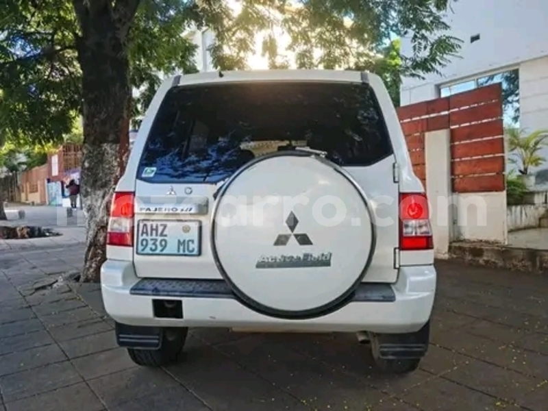 Big with watermark mitsubishi pajero io maputo maputo 20667