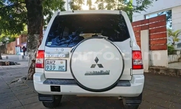 Tenga Tsaru Mitsubishi Pajero iO Chena Mota in Maputo in Maputo Tenga Tsaru Mitsubishi Pajero iO Chena Mota in Maputo in Maputo