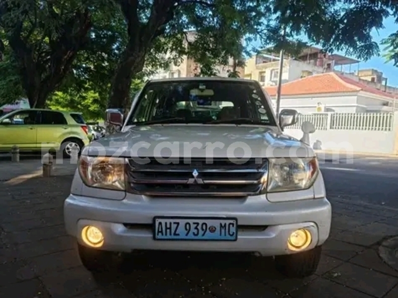 Big with watermark mitsubishi pajero io maputo maputo 20667