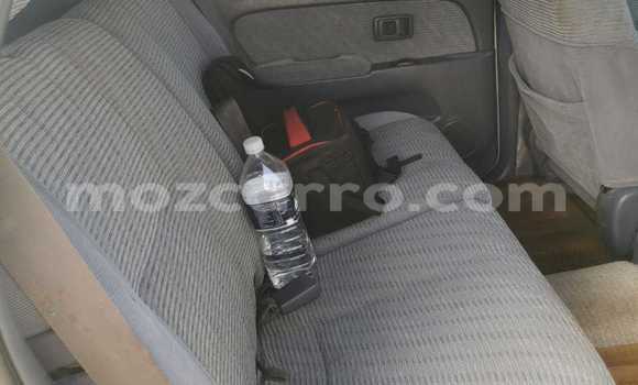 Comprar Usado Toyota Hilux Surf De outros Carro em Maputo em Maputo Comprar Usado Toyota Hilux Surf De outros Carro em Maputo em Maputo