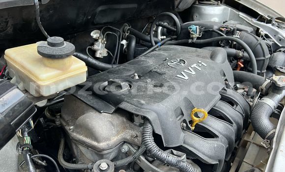 Tenga Tsaru Toyota Vitz Bhuruu Mota in Maputo in Maputo Tenga Tsaru Toyota Vitz Bhuruu Mota in Maputo in Maputo