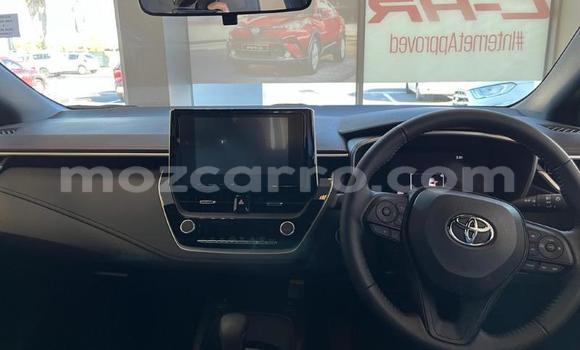 Tenga Tsaru Toyota Corolla Tsvuku Mota in Maputo in Maputo Tenga Tsaru Toyota Corolla Tsvuku Mota in Maputo in Maputo