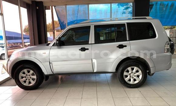 Comprar Usado Mitsubishi Pajero Prata Carro em Maputo em Maputo Comprar Usado Mitsubishi Pajero Prata Carro em Maputo em Maputo