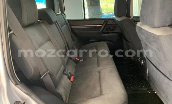 Comprar Usado Mitsubishi Pajero Prata Carro em Maputo em Maputo Comprar Usado Mitsubishi Pajero Prata Carro em Maputo em Maputo