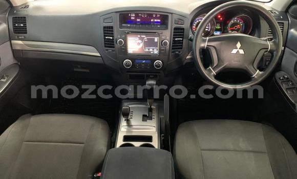 Comprar Usado Mitsubishi Pajero Prata Carro em Maputo em Maputo Comprar Usado Mitsubishi Pajero Prata Carro em Maputo em Maputo