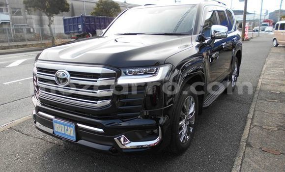 Buy Used Toyota Land Cruiser Black Car in Maputo in Maputo Buy Used Toyota Land Cruiser Black Car in Maputo in Maputo