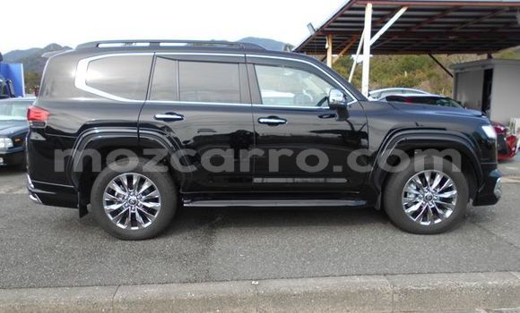 Buy Used Toyota Land Cruiser Black Car in Maputo in Maputo Buy Used Toyota Land Cruiser Black Car in Maputo in Maputo