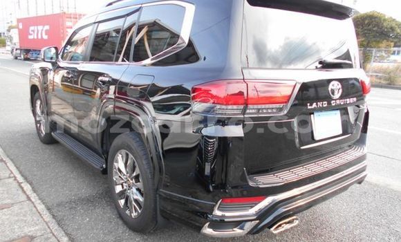Buy Used Toyota Land Cruiser Black Car in Maputo in Maputo Buy Used Toyota Land Cruiser Black Car in Maputo in Maputo
